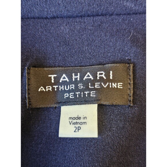 Tahari Arthur S. Levine Women's Dress Size 2P - Picture 8 of 8